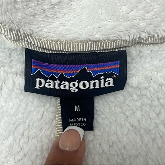 Patagonia Women’s Re-Tool Snap-T pull over/ tan& white color /Size M - Picture 7 of 14